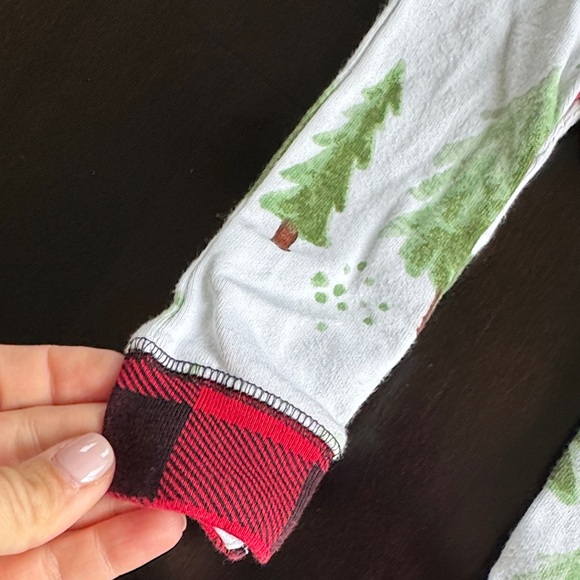 Lazy One christmas tree Onesie - Picture 5 of 5